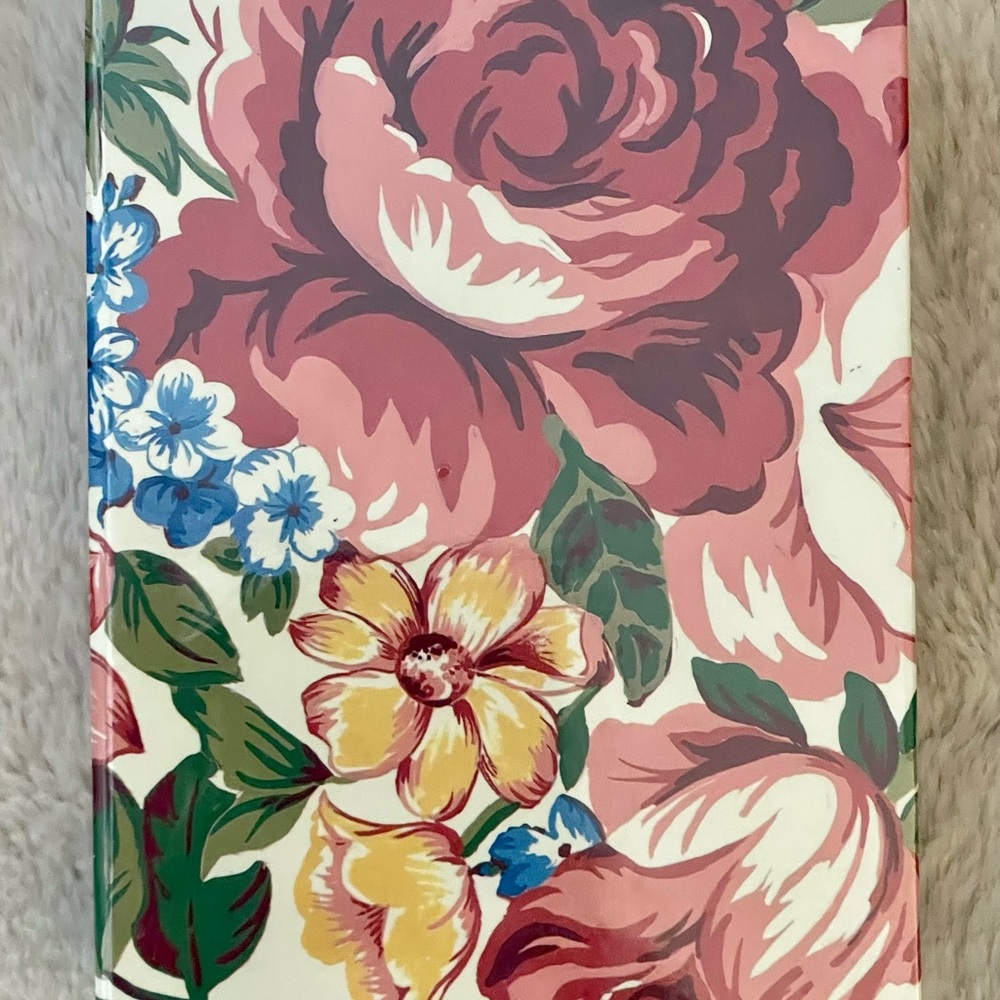 Avon Double Deck Card Gift Set (Floral Design) New - 2 sets of playing cards